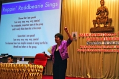 Dr. Radd gives the keynote address